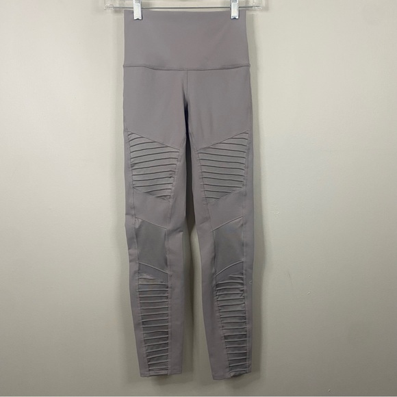 Alo Yoga High Rise Moto Leggings in Taupe Gray Size XXS - Picture 2 of 9